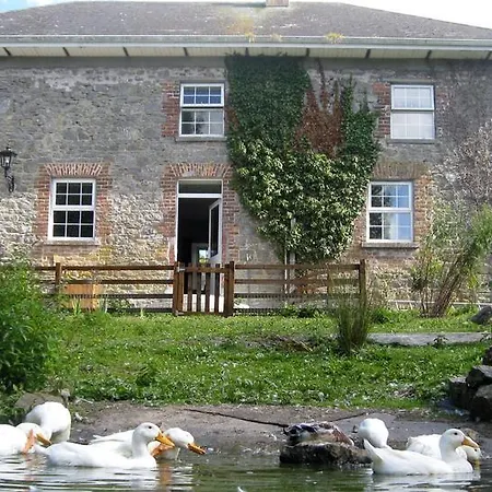 The Pond House At Saffron Hill Διαμέρισμα